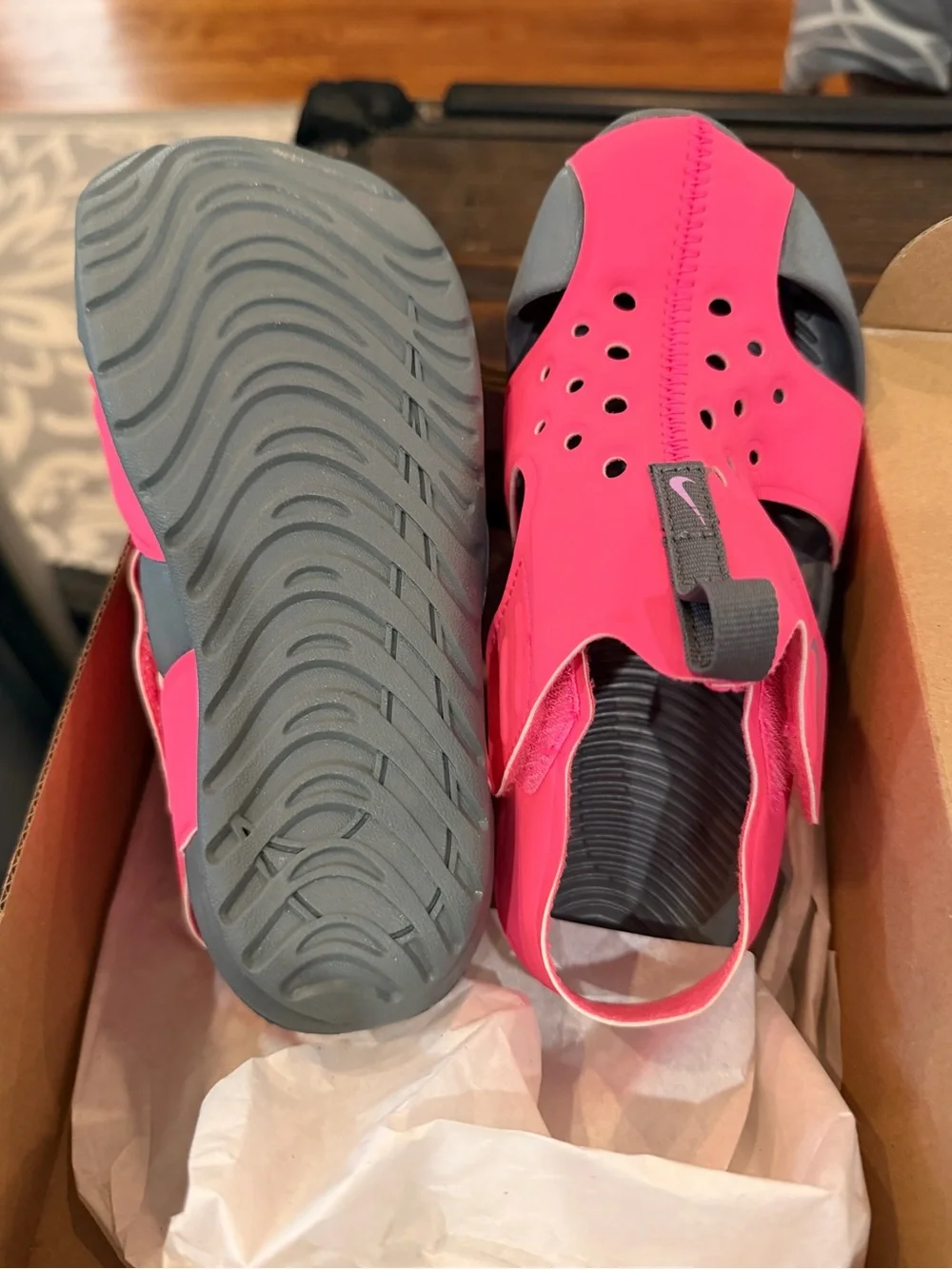 Nike Kids' girl Pink sandals Water Shoes